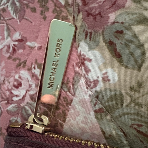 Michael Kors Burgundy Saffiano Leather Tote with Gold Hardware - Picture 5 of 9